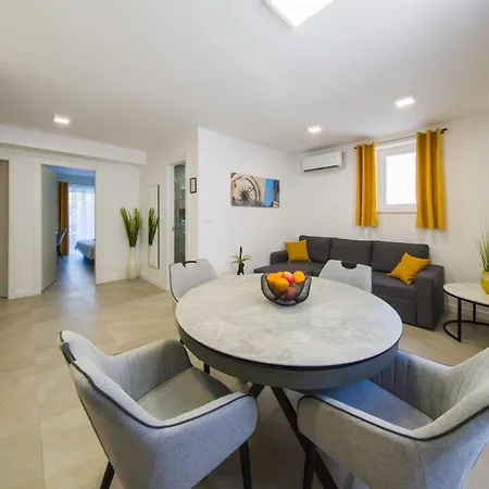 Apartment A-more